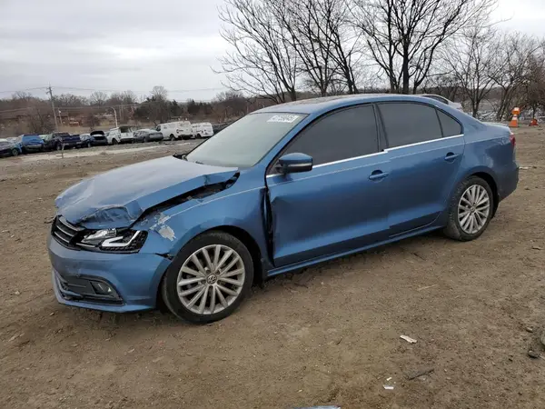 3VWL17AJ1GM265413 2016 VOLKSWAGEN JETTA - Image 1