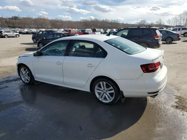 3VWL17AJ1GM409784 2016 VOLKSWAGEN JETTA - Image 2
