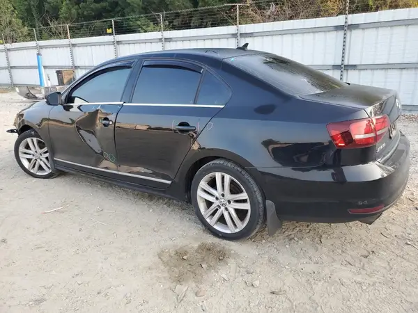 3VWL17AJ1HM211868 2017 VOLKSWAGEN JETTA - Image 2
