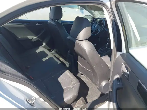 3VWL17AJ1HM232767 2017 VOLKSWAGEN JETTA - Image 8
