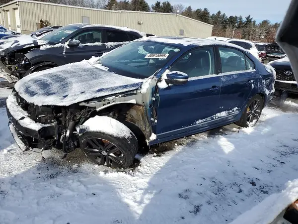 3VWL17AJ1JM255150 2018 VOLKSWAGEN JETTA - Image 1