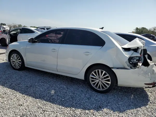 3VWL17AJ2GM203423 2016 VOLKSWAGEN JETTA - Image 2