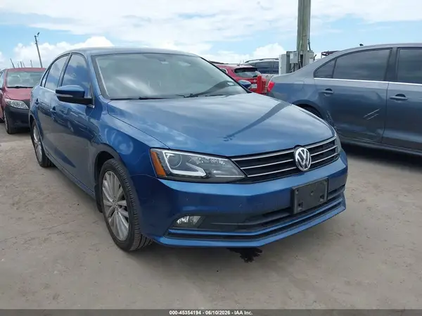 3VWL17AJ2GM311251 2016 VOLKSWAGEN JETTA - Image 1