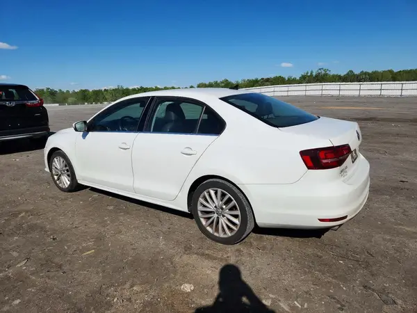 3VWL17AJ2GM334688 2016 VOLKSWAGEN JETTA - Image 2