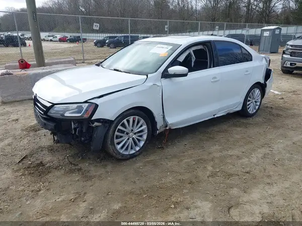 3VWL17AJ2GM345528 2016 VOLKSWAGEN JETTA - Image 2