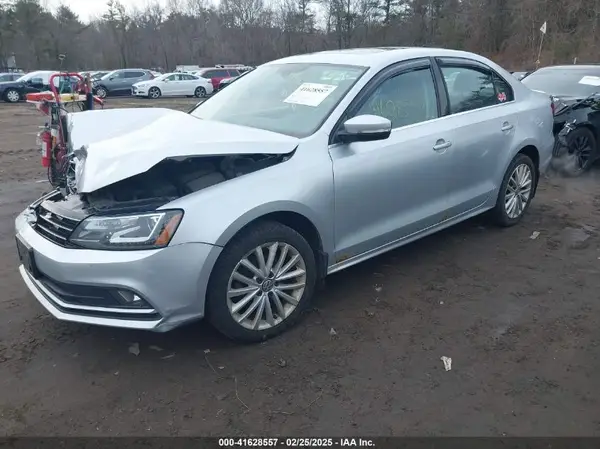 3VWL17AJ2GM345609 2016 VOLKSWAGEN JETTA - Image 2