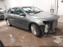 3VWL17AJ2GM403881 2016 VOLKSWAGEN JETTA