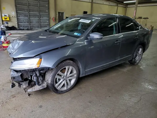 3VWL17AJ2HM205111 2017 VOLKSWAGEN JETTA - Image 1
