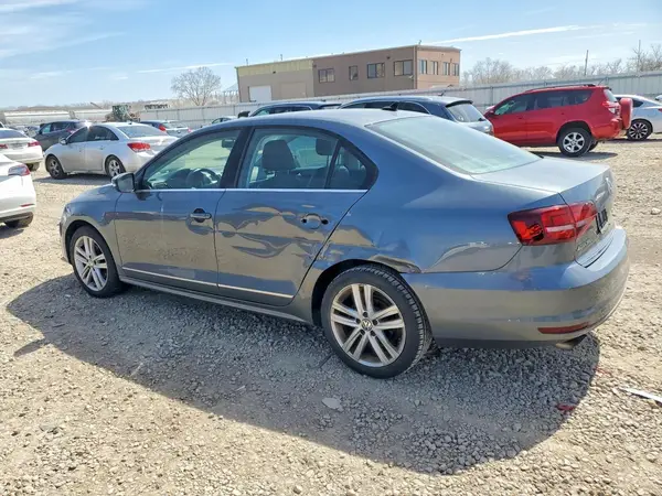 3VWL17AJ2HM251702 2017 VOLKSWAGEN JETTA - Image 2