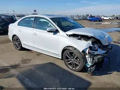 3VWL17AJ2JM252094 2018 VOLKSWAGEN JETTA