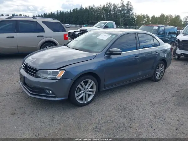 3VWL17AJ3GM204757 2016 VOLKSWAGEN JETTA - Image 2
