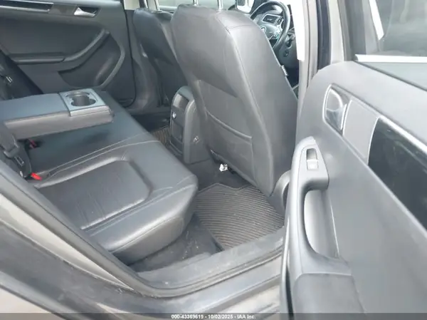 3VWL17AJ3GM204757 2016 VOLKSWAGEN JETTA - Image 8