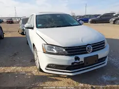 3VWL17AJ3GM250539 2016 VOLKSWAGEN JETTA