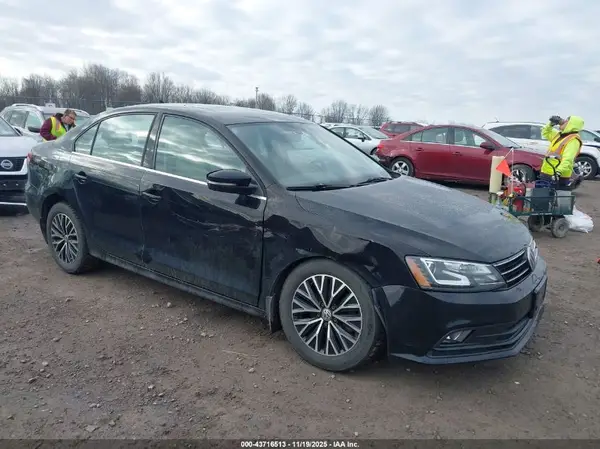3VWL17AJ3GM341942 2016 VOLKSWAGEN JETTA - Image 1