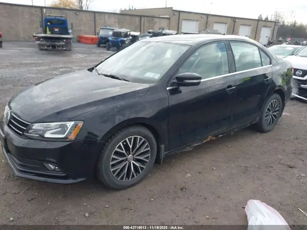 3VWL17AJ3GM341942 2016 VOLKSWAGEN JETTA - Image 2