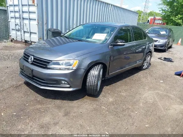 3VWL17AJ3HM212228 2017 VOLKSWAGEN JETTA - Image 2