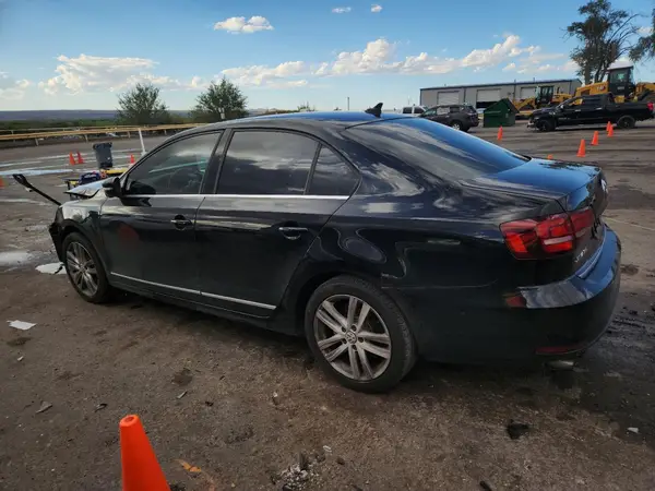 3VWL17AJ3HM224962 2017 VOLKSWAGEN JETTA - Image 2