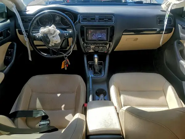 3VWL17AJ3HM319988 2017 VOLKSWAGEN JETTA - Image 8