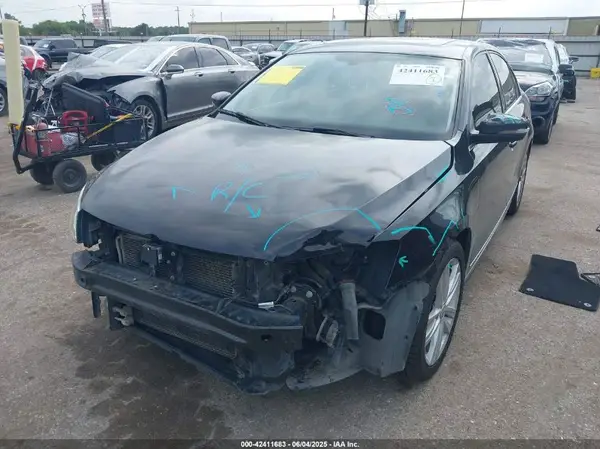 3VWL17AJ3HM368124 2017 VOLKSWAGEN JETTA - Image 2