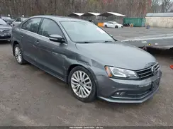 3VWL17AJ4GM251702 2016 VOLKSWAGEN JETTA