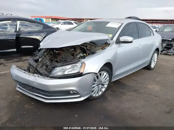 3VWL17AJ4GM298843 2016 VOLKSWAGEN JETTA - Image 2