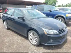 3VWL17AJ4GM320503 2016 VOLKSWAGEN JETTA