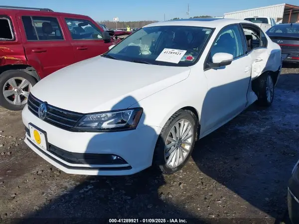 3VWL17AJ4GM328357 2016 VOLKSWAGEN JETTA - Image 2