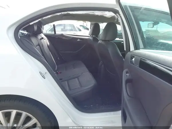 3VWL17AJ4GM393967 2016 VOLKSWAGEN JETTA - Image 8