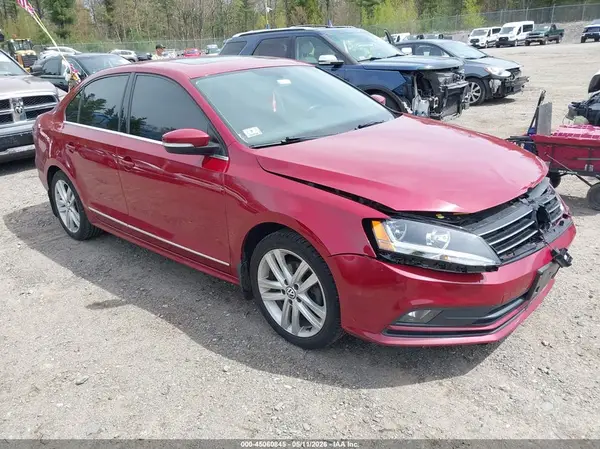 3VWL17AJ4HM222914 2017 VOLKSWAGEN JETTA - Image 1