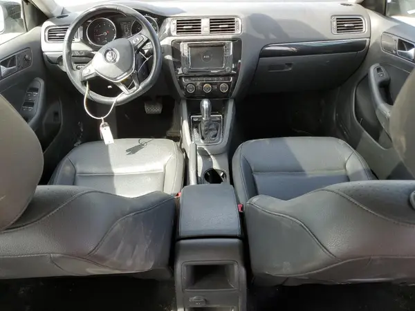 3VWL17AJ4HM263303 2017 VOLKSWAGEN JETTA - Image 8