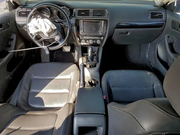3VWL17AJ4HM266654 2017 VOLKSWAGEN JETTA - Image 8