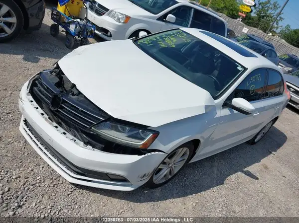 3VWL17AJ4HM308059 2017 VOLKSWAGEN JETTA - Image 2