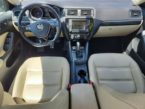 3VWL17AJ4HM389385 2017 VOLKSWAGEN JETTA - Image 8