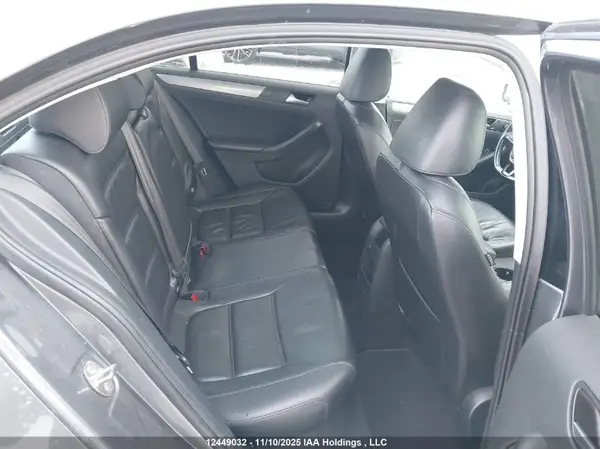 3VWL17AJ4HM394392 2017 VOLKSWAGEN JETTA - Image 8