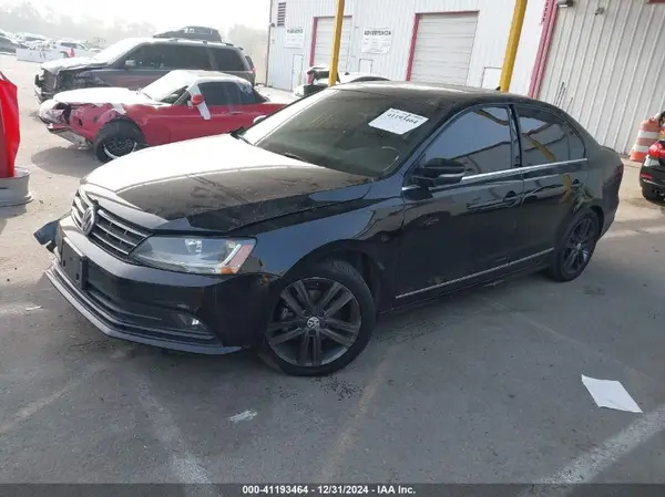 3VWL17AJ4JM230839 2018 VOLKSWAGEN JETTA - Image 2