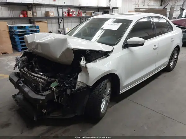 3VWL17AJ5GM363571 2016 VOLKSWAGEN JETTA - Image 2
