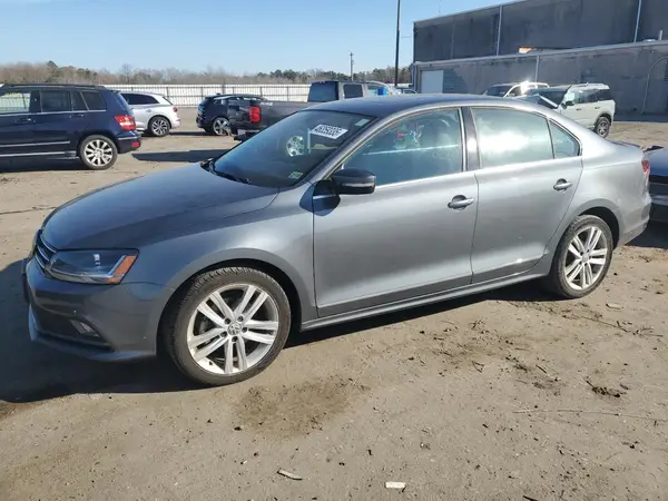 3VWL17AJ5HM210979 2017 VOLKSWAGEN JETTA - Image 1