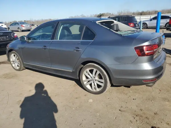 3VWL17AJ5HM210979 2017 VOLKSWAGEN JETTA - Image 2