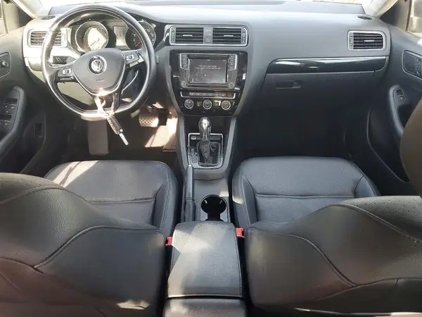 3VWL17AJ5HM214675 2017 VOLKSWAGEN JETTA - Image 8