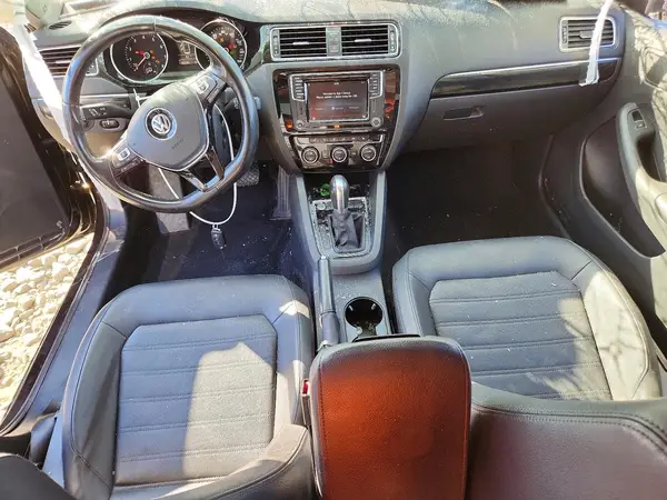 3VWL17AJ5HM215809 2017 VOLKSWAGEN JETTA - Image 8