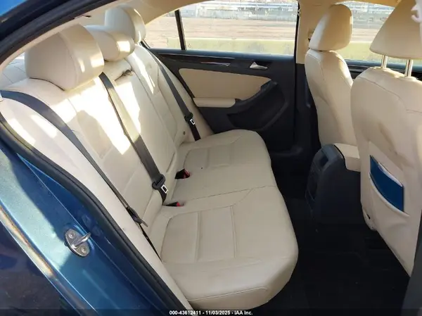 3VWL17AJ5HM224347 2017 VOLKSWAGEN JETTA - Image 8