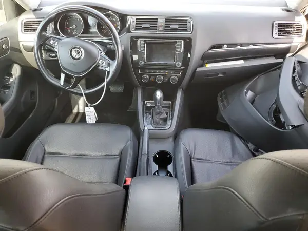 3VWL17AJ5HM357643 2017 VOLKSWAGEN JETTA - Image 8