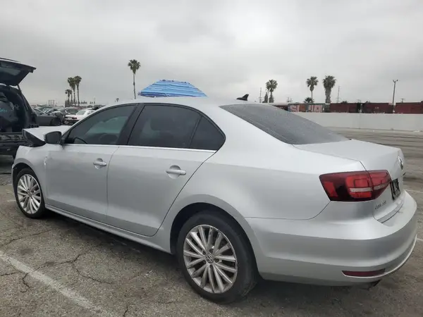 3VWL17AJ6GM227479 2016 VOLKSWAGEN JETTA - Image 2