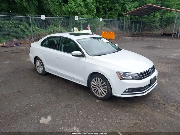 3VWL17AJ6GM314444 2016 VOLKSWAGEN JETTA - Image 1