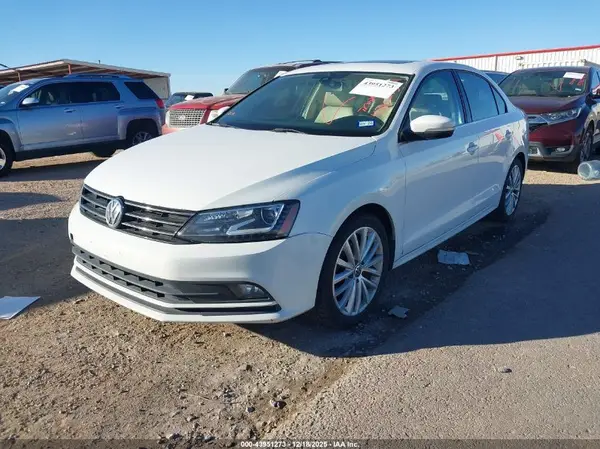 3VWL17AJ6GM379598 2016 VOLKSWAGEN JETTA - Image 2