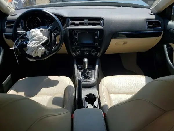 3VWL17AJ6GM390343 2016 VOLKSWAGEN JETTA - Image 8