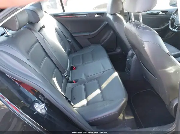 3VWL17AJ6HM213292 2017 VOLKSWAGEN JETTA - Image 8