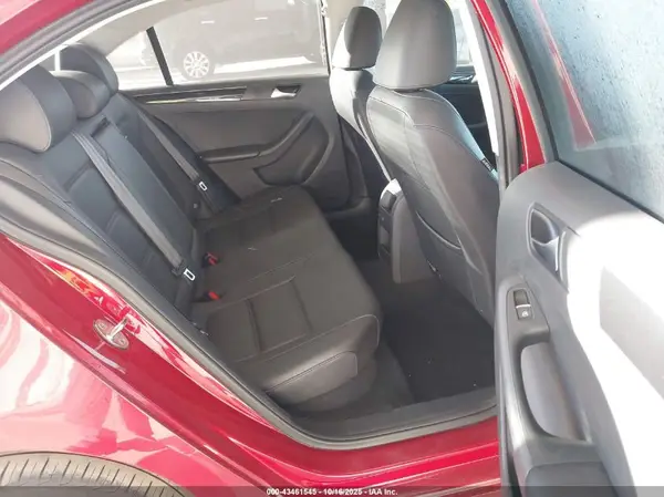 3VWL17AJ6HM245725 2017 VOLKSWAGEN JETTA - Image 8