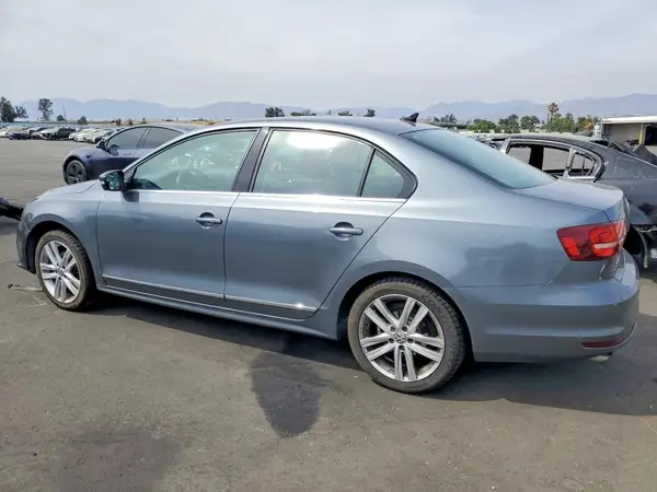3VWL17AJ6HM260631 2017 VOLKSWAGEN JETTA - Image 2