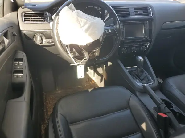 3VWL17AJ6HM402704 2017 VOLKSWAGEN JETTA - Image 8